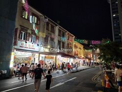 Chinatown Complex (D1), Shop House #487801141